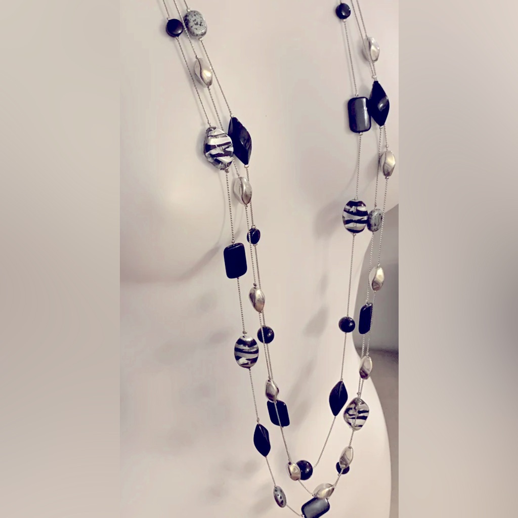 Ny Silver Tone Long Multi-Strand Bead Necklace Signed 5$